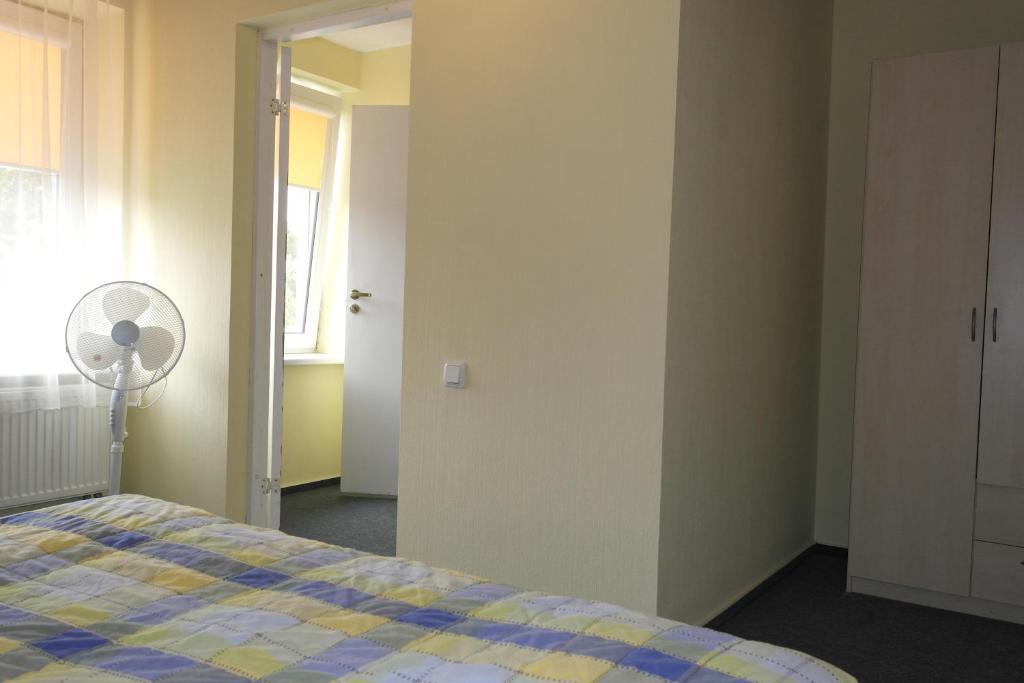 Info Hotel Apartments Palanga Pokoj fotografie